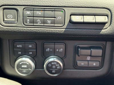2022 GMC Yukon 4WD Denali
