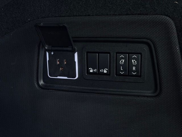 2022 Cadillac Escalade ESV 4WD Sport Platinum