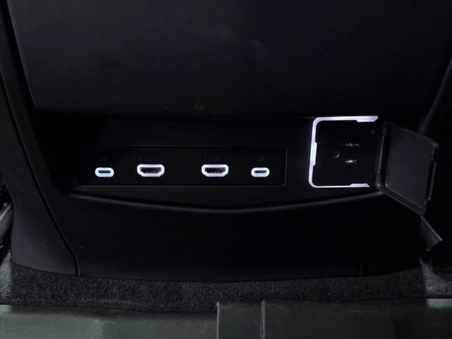 2022 Cadillac Escalade ESV 4WD Sport Platinum