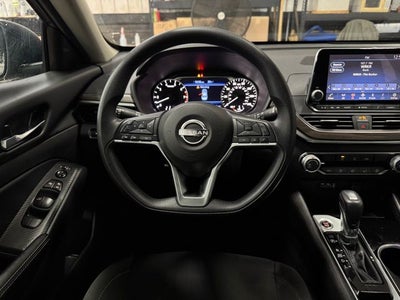 2024 Nissan Altima SV FWD