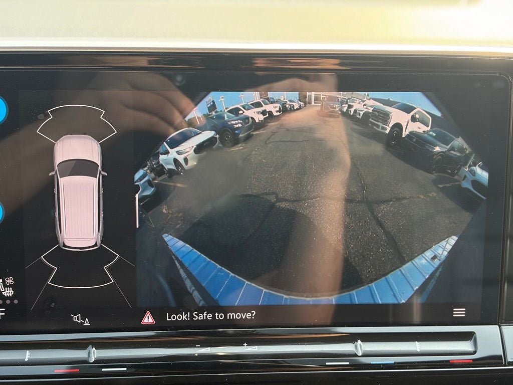 2024 Volkswagen Atlas 2.0T SEL