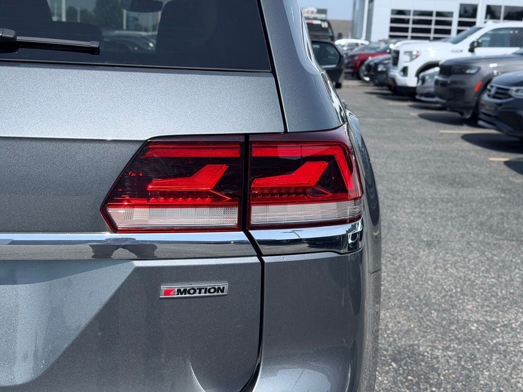 2021 Volkswagen Atlas 3.6L V6 SE w/Technology