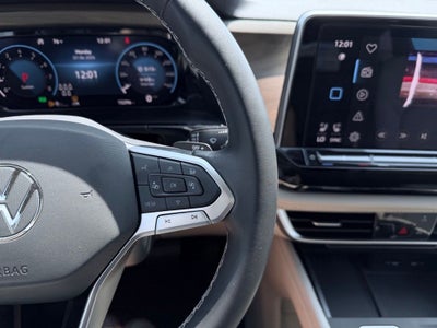 2024 Volkswagen Atlas 2.0T SE