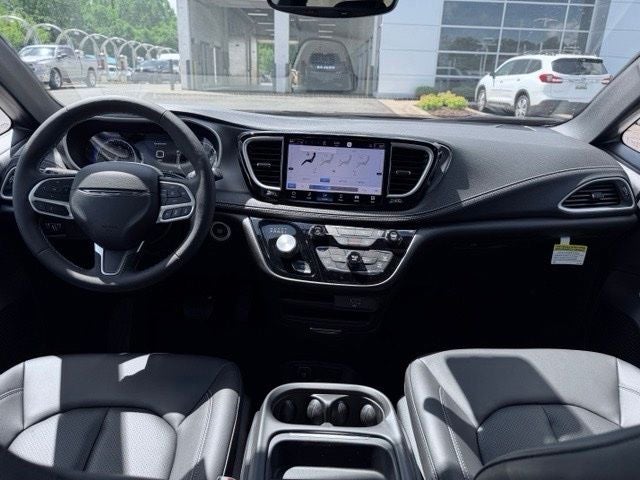 2027 Chrysler Pacifica PACIFICA SELECT