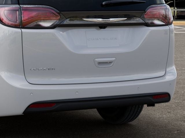 2026 Chrysler Voyager VOYAGER LX