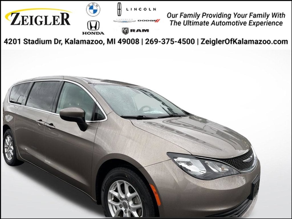 2017 Chrysler Pacifica Touring