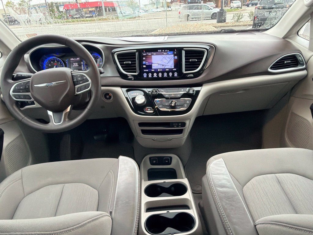 2017 Chrysler Pacifica Touring