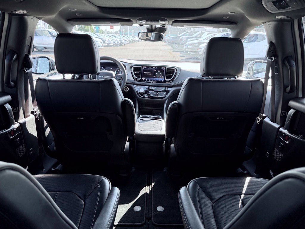 2025 Chrysler Pacifica Limited
