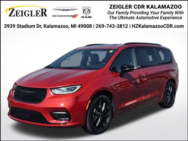 2025 Chrysler Pacifica Limited
