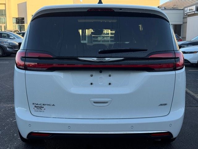 2026 Chrysler Pacifica PACIFICA SELECT AWD