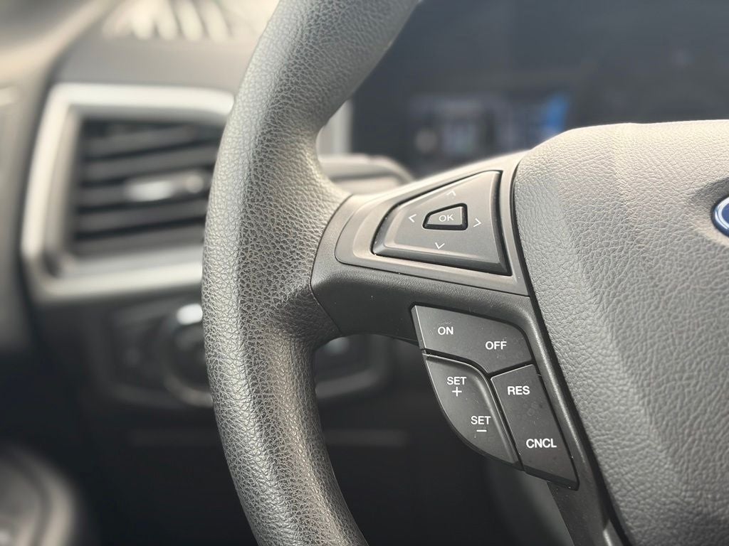 2023 Ford Edge SE