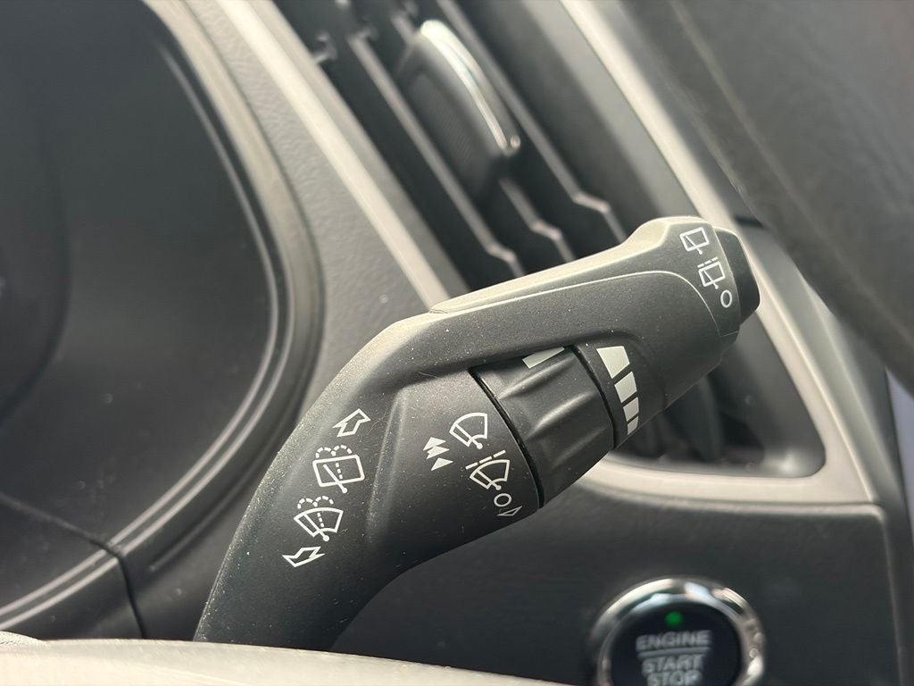 2023 Ford Edge SE