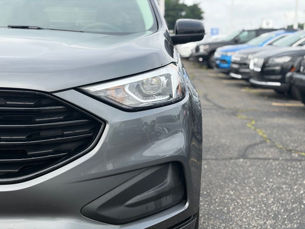 2023 Ford Edge SE