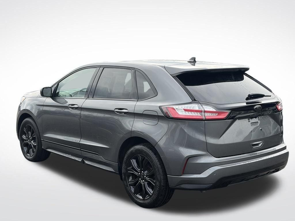 2023 Ford Edge SE