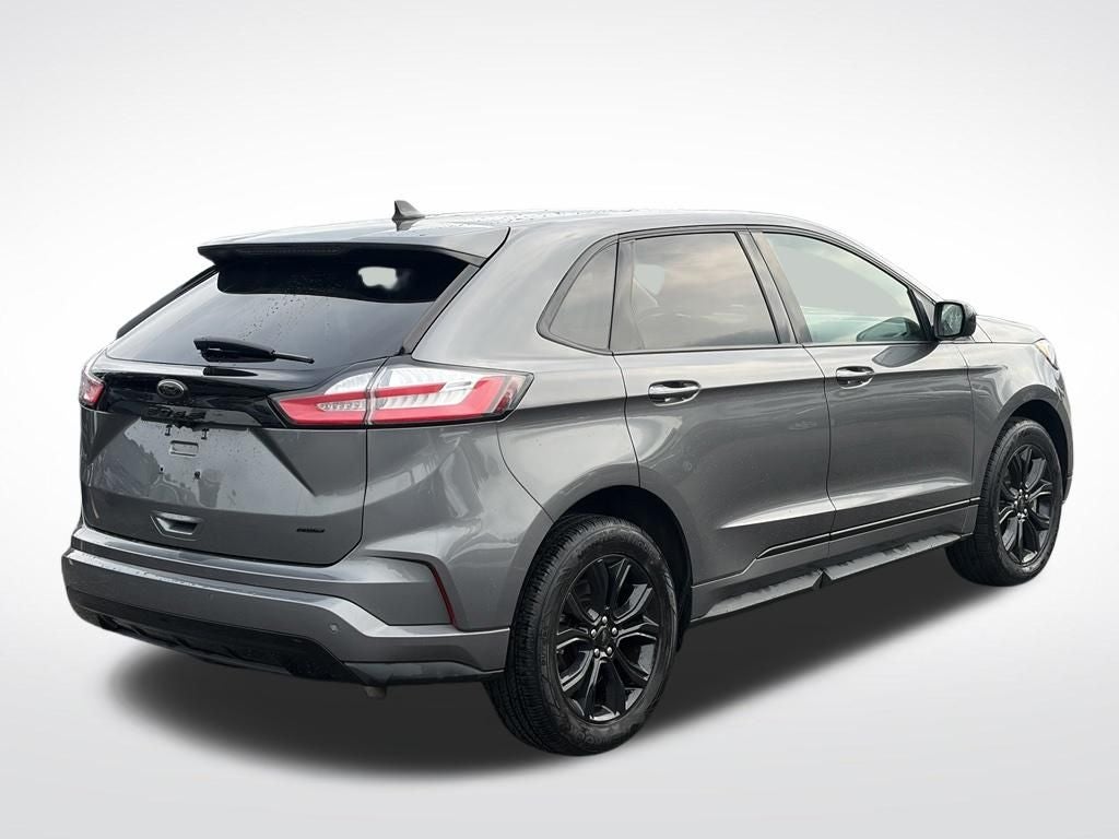 2023 Ford Edge SE