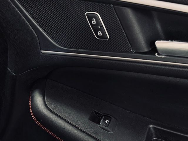 2022 Ford Edge ST-Line