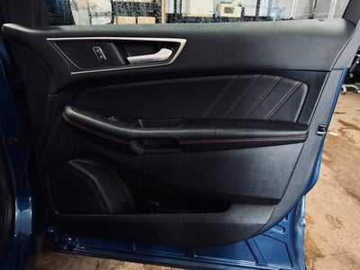 2022 Ford Edge ST-Line