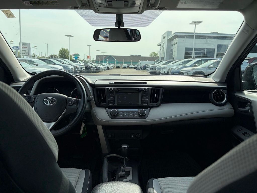 2016 Toyota RAV4 XLE
