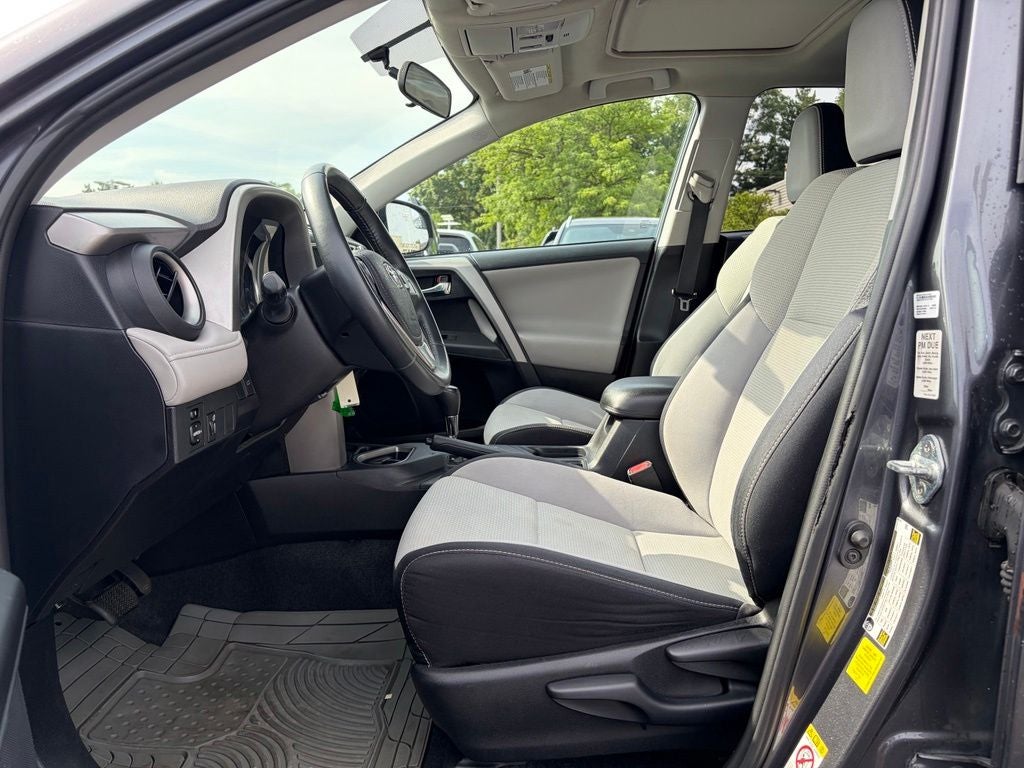 2016 Toyota RAV4 XLE