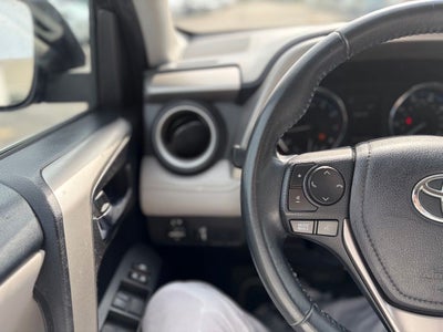 2016 Toyota RAV4 XLE