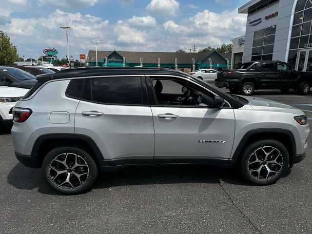 2025 Jeep Compass COMPASS LIMITED 4X4