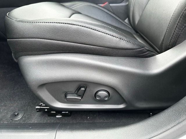 2025 Jeep Compass COMPASS LIMITED 4X4