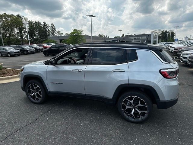 2025 Jeep Compass COMPASS LIMITED 4X4