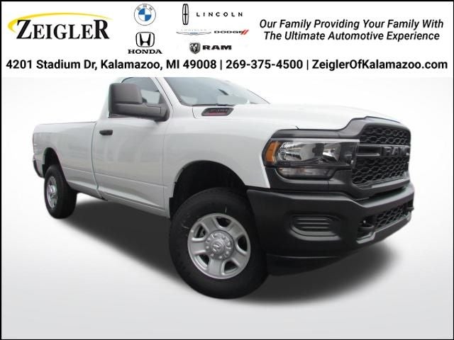 2023 RAM 3500 Tradesman 4X4 Regular cab's photo