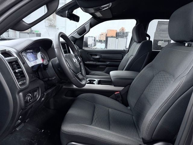 2026 RAM 1500 RAM 1500 EXPRESS CREW CAB 4X4 5'7' BOX