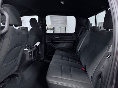 2026 RAM 1500 RAM 1500 EXPRESS CREW CAB 4X4 5'7' BOX