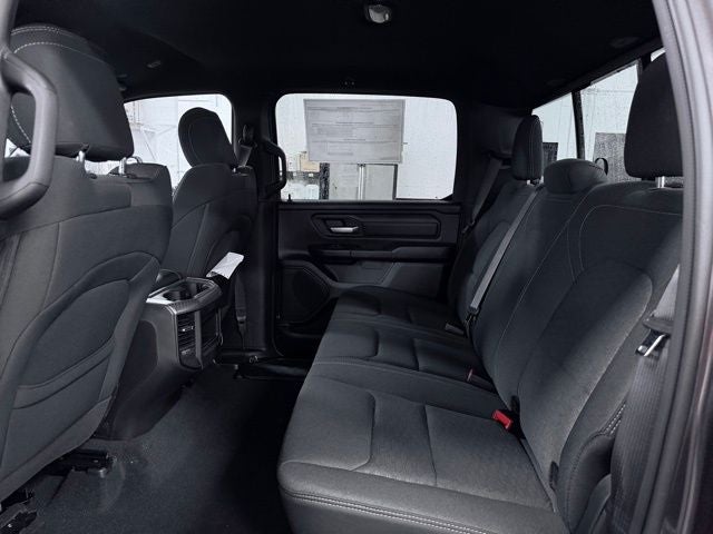 2026 RAM 1500 RAM 1500 EXPRESS CREW CAB 4X4 5'7' BOX