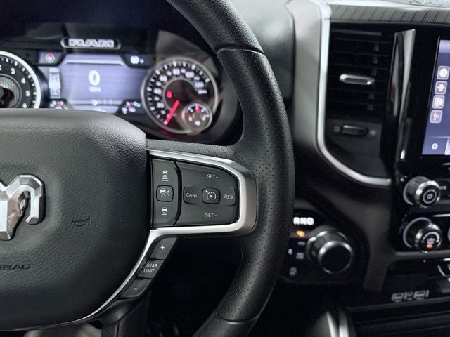 2026 RAM 1500 RAM 1500 EXPRESS CREW CAB 4X4 5'7' BOX