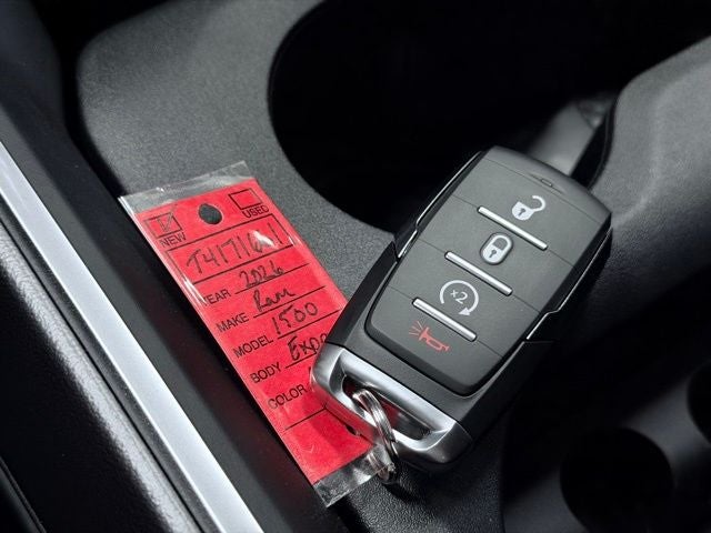 2026 RAM 1500 RAM 1500 EXPRESS CREW CAB 4X4 5'7' BOX