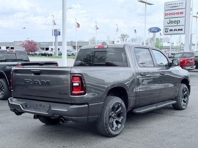 2026 RAM 1500 RAM 1500 EXPRESS CREW CAB 4X4 5'7' BOX