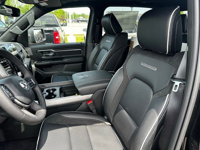 2026 RAM 1500 RAM 1500 LARAMIE CREW CAB 4X4 5'7' BOX