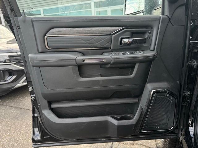 2026 RAM 2500 RAM 2500 LIMITED CREW CAB 4X4 6'4' BOX