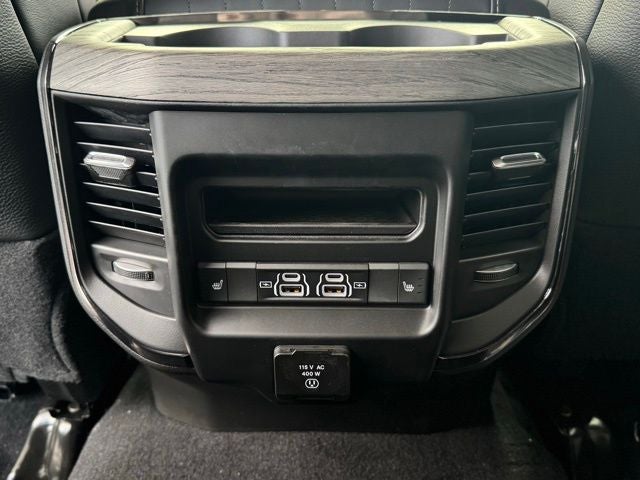 2026 RAM 2500 RAM 2500 LIMITED CREW CAB 4X4 6'4' BOX