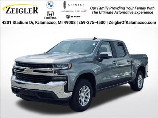 2020 Chevrolet Silverado 1500 4WD Crew Cab Short Bed LT