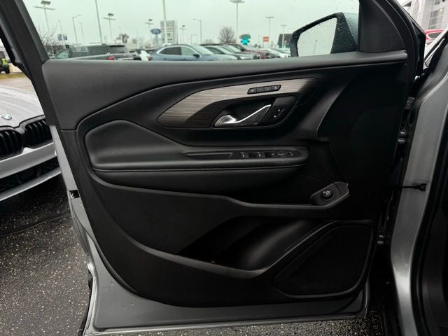 2024 GMC Terrain AWD SLT