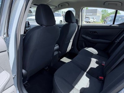 2024 Nissan Sentra SV Xtronic CVT