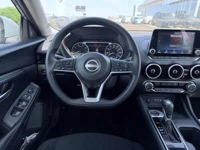2024 Nissan Sentra SV Xtronic CVT