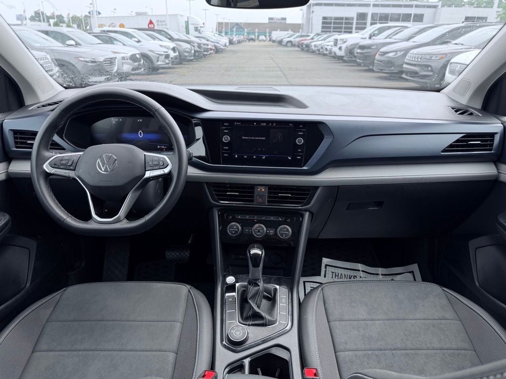 2024 Volkswagen Taos 1.5T SE