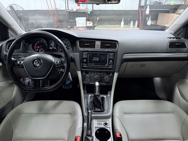 2018 Volkswagen Golf Alltrack TSI S