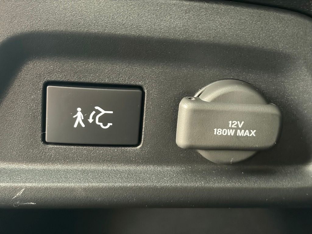 2025 Honda Pilot Touring - Photo 13