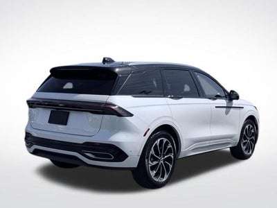 2024 Lincoln Nautilus Reserve
