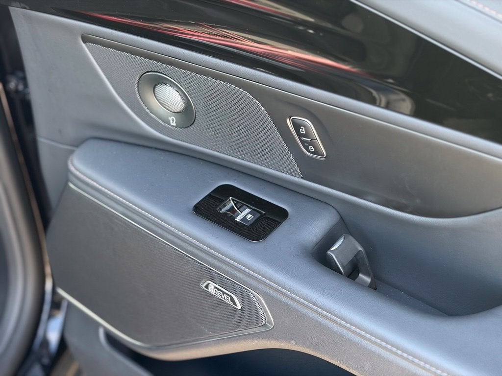 2025 Lincoln Nautilus Reserve CERTIFIED