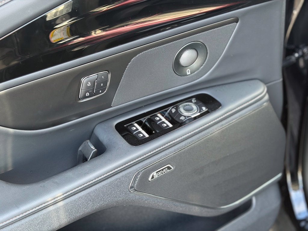 2025 Lincoln Nautilus Reserve CERTIFIED