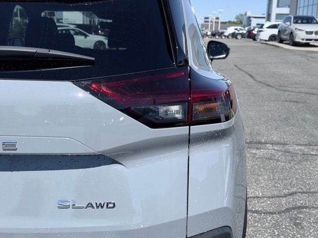 2023 Nissan Rogue SL Intelligent AWD
