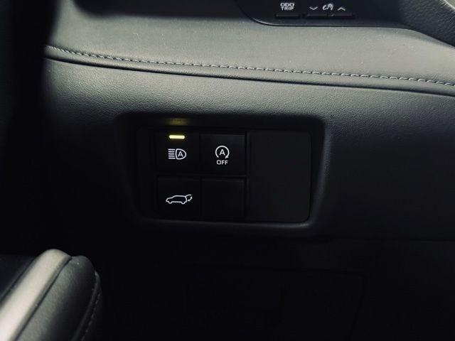 2025 Toyota Highlander Base