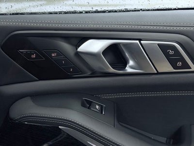 2024 BMW X5 M60i